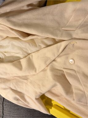 Classic Cream Trench Coat - Elegant Everyday Layer 100% Wool Shell